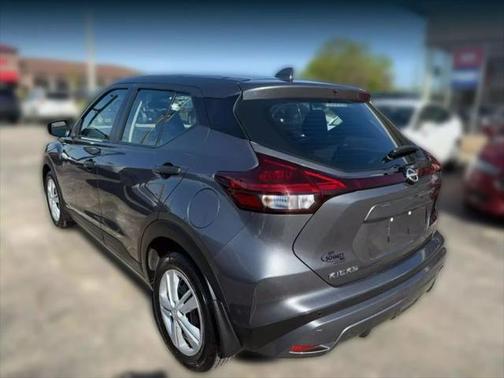 2023 Nissan Kicks S