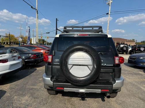 2010 Toyota FJ Cruiser Base