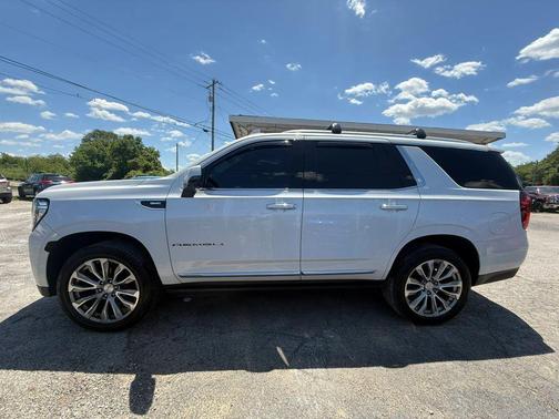 White 2021 GMC Yukon Denali