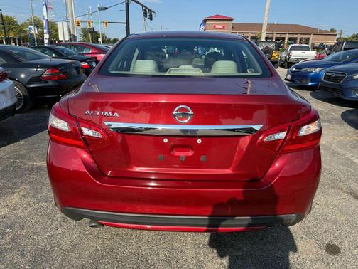 2016 Nissan Altima 2.5 S