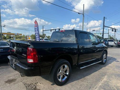 2012 RAM 1500 ST