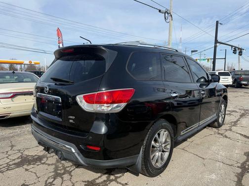 2013 Nissan Pathfinder SL