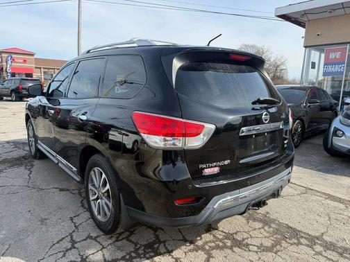 2013 Nissan Pathfinder SL