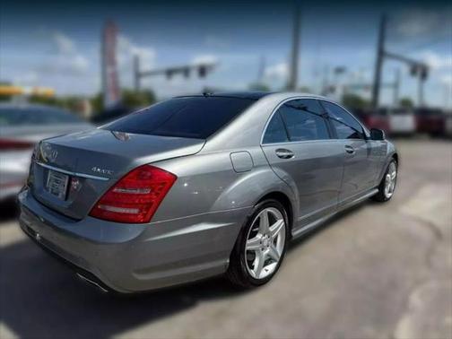 2011 Mercedes-Benz S-Class 4MATIC