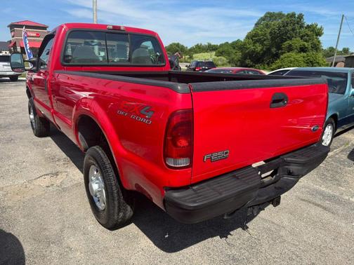 Red 2004 Ford F-250 XL