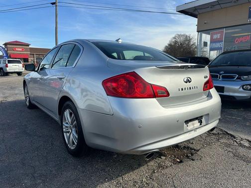 2012 INFINITI G37x Base