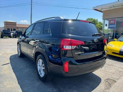 2015 Kia Sorento LX