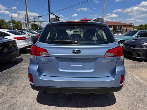 Blue 2010 Subaru Outback 2.5 i