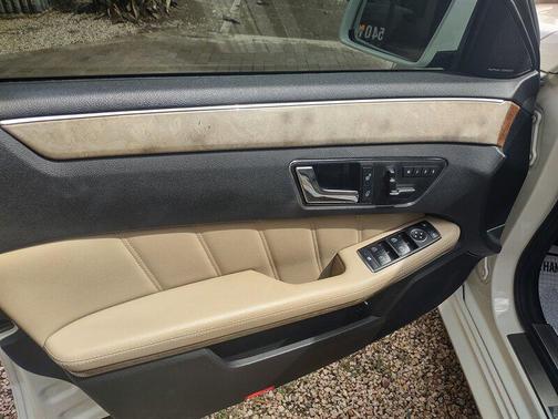 2011 Mercedes-Benz E-Class E 350 BlueTEC Luxury