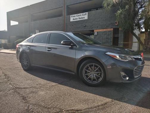 2013 Toyota Avalon XLE