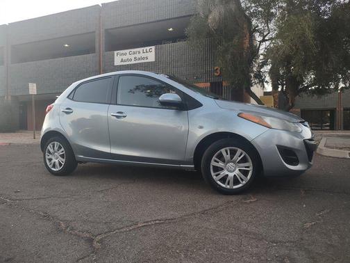 2013 Mazda Mazda2 Sport