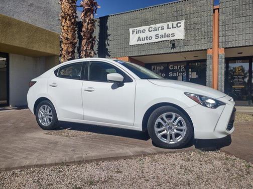 2017 Toyota Yaris iA Base