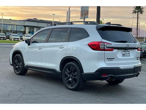 2025 Subaru Ascent Onyx Edition Touring