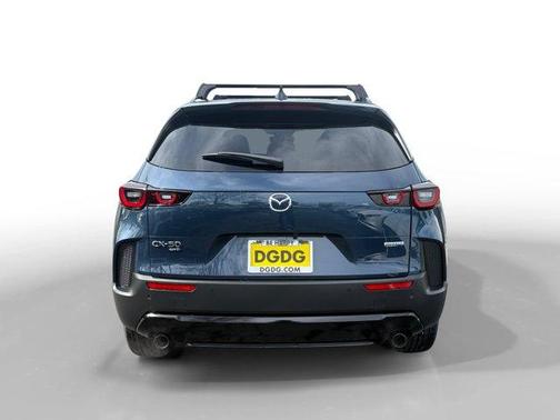 2026 Mazda CX-50 Premium