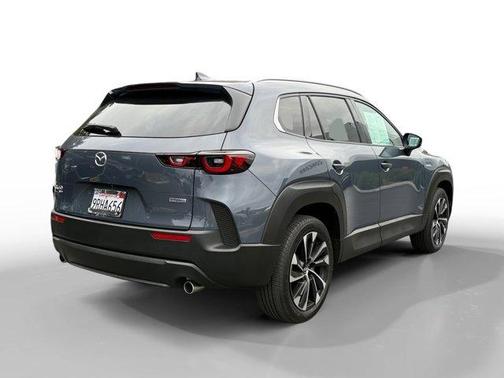 2025 Mazda CX-50 PLUS