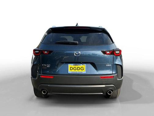 2025 Mazda CX-50 PLUS