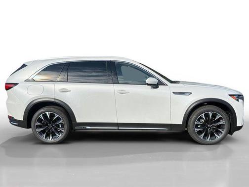 2026 Mazda CX-90 Premium Plus
