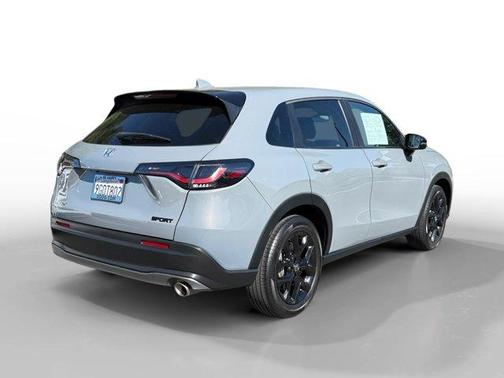 Urban Gray Pearl 2023 Honda HR-V Sport
