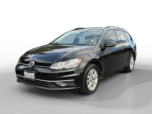 2018 Volkswagen Golf SportWagen TSI S