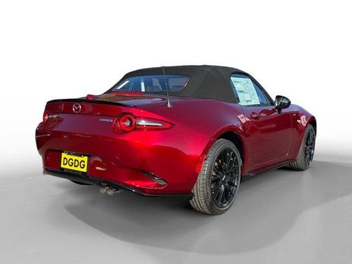 2025 Mazda MX-5 Miata Club