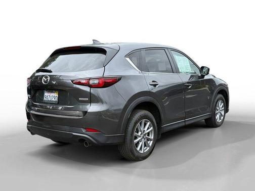 2022 Mazda CX-5 2.5 S Preferred Package