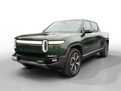 2024 Rivian R1T Adventure Package
