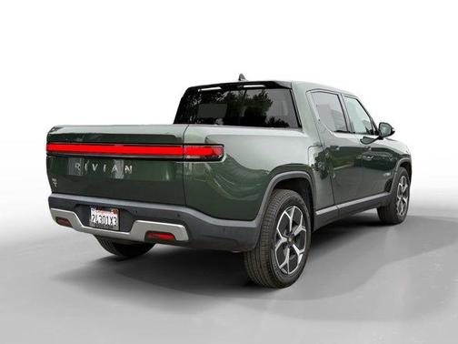 2024 Rivian R1T Adventure Package