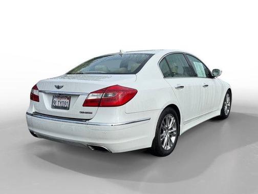 2013 Hyundai Genesis 3.8