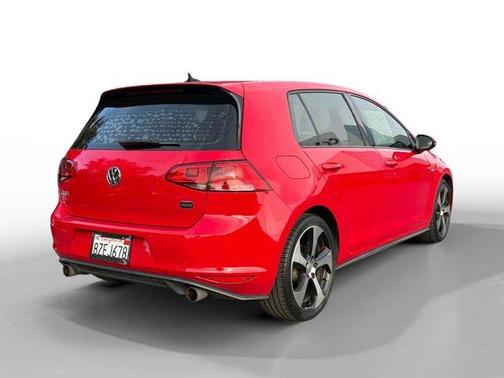 2017 Volkswagen Golf GTI S 4-Door
