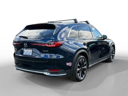 2024 Mazda CX-90 PHEV Premium Plus