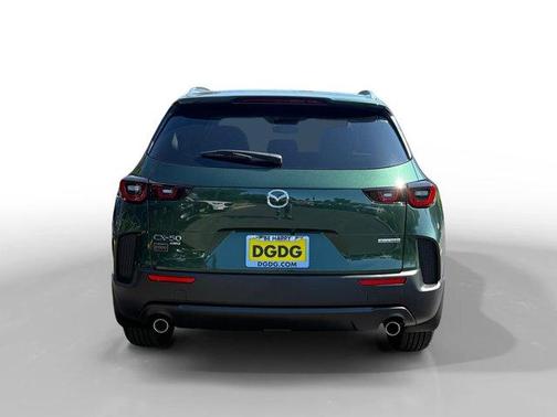 2025 Mazda CX-50 2.5 S Preferred Package