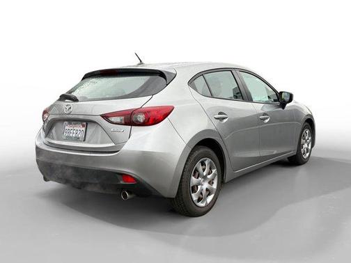 2015 Mazda Mazda3 i Sport