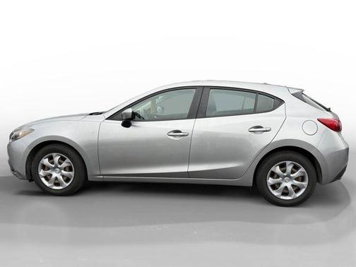 2015 Mazda Mazda3 i Sport