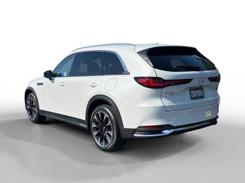 2024 Mazda CX-90 PHEV Premium