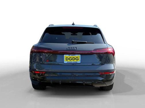 2024 Audi Q8 e-tron Premium