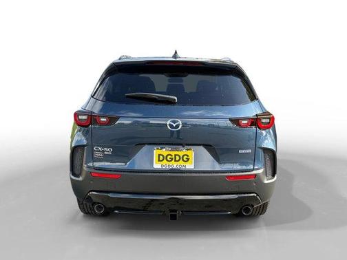 2026 Mazda CX-50 Premium