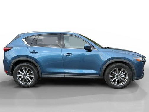 2021 Mazda CX-5 Signature