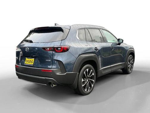 2026 Mazda CX-50 Premium Plus