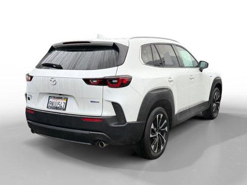 2025 Mazda CX-50 PLUS