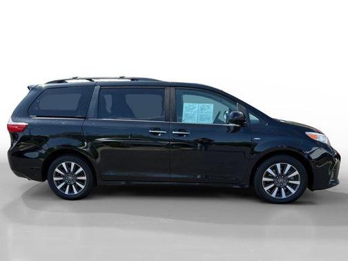 2019 Toyota Sienna