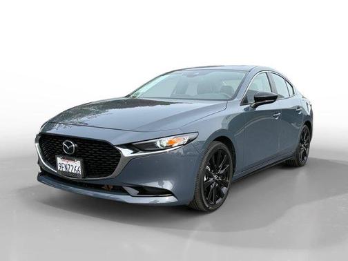 2023 Mazda Mazda3 2.5 S Carbon Edition