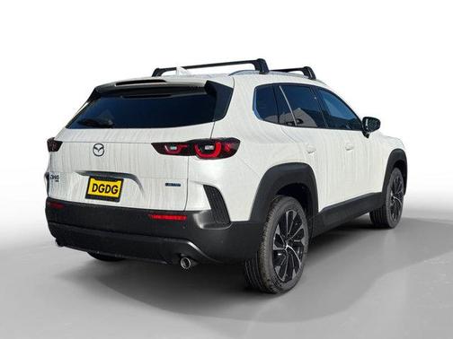 2026 Mazda CX-50 Premium Plus