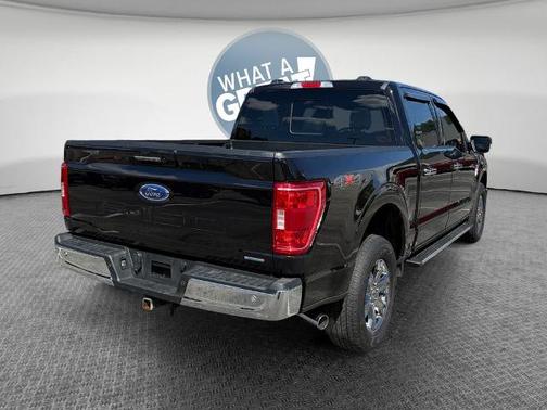 AGATE BLACK METALLIC 2022 Ford F-150 XLT