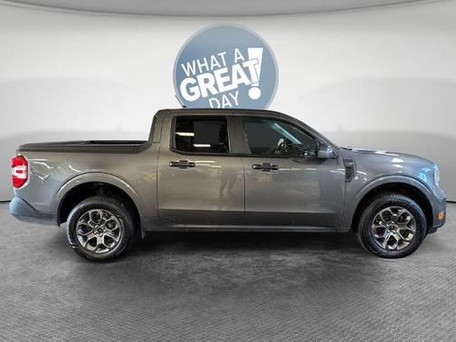 CARBONIZED GREY METALLIC 2022 Ford Maverick XLT