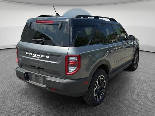 CARBONIZED GRAY METALLIC 2024 Ford Bronco Sport OUTER BANKS