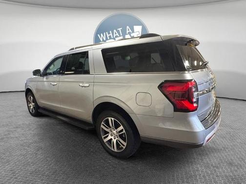 ICONIC SILVER METALLIC 2024 Ford Expedition LIMITED
