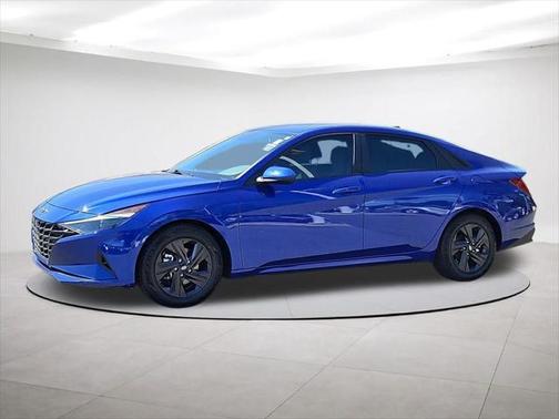 2023 Hyundai ELANTRA HEV Blue