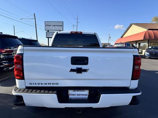 2016 Chevrolet Silverado 1500 Custom