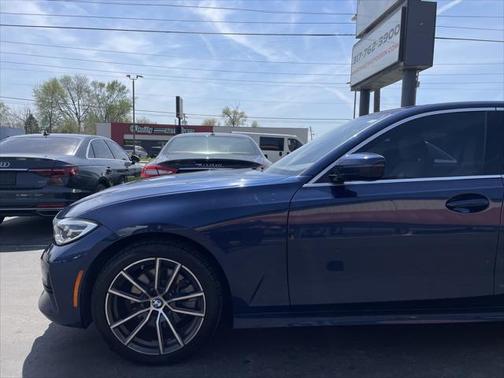 2019 BMW 330 xDrive