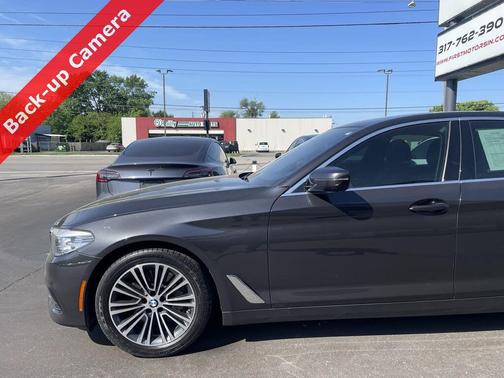 2019 BMW 530 530i